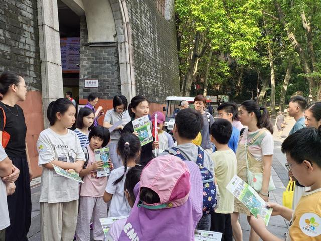 “生态探秘·自然解码”定向越野活动在越秀公园举行