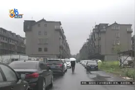 花10万在家里装电梯，半年了，装装停停停停停图片