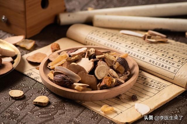 嗓子疼、有痰还哑？两种利咽药别用错！
