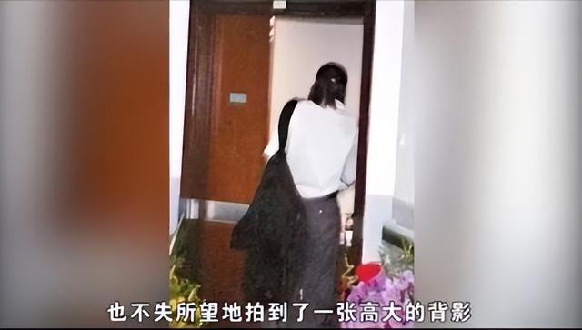 自作孽不可活！看51岁严重日化的林志玲，终是为自己的选择买了单