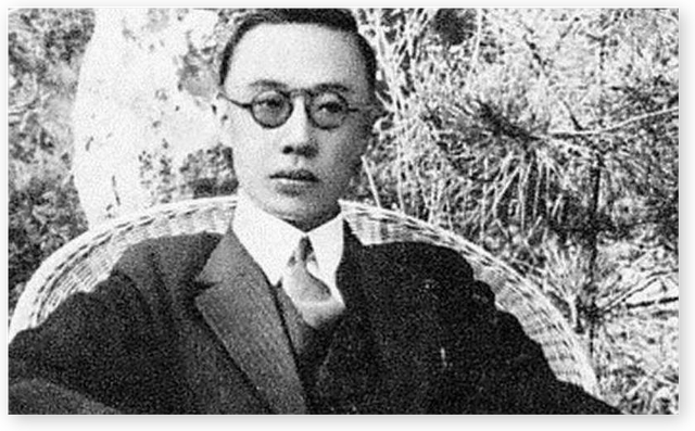 末代皇帝：溥仪回到故宫时买了票，发现了自己藏在椅子底下的宝贝