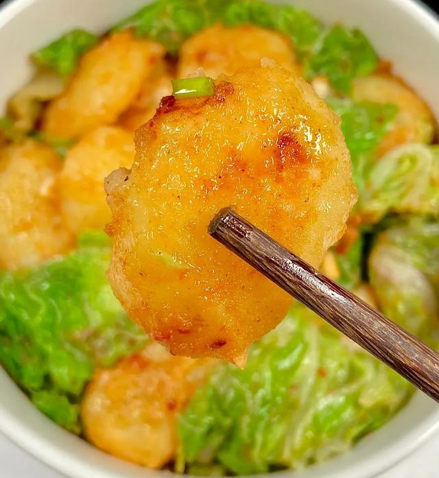土豆炒白菜：一口锅铲翻出的童年味道