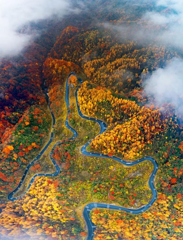 11月旅行地推荐！这13个赏秋地无对手，还藏着国内四大绝美秋色