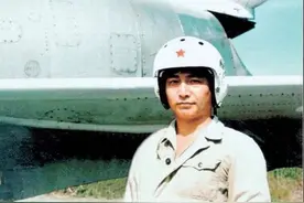王伟坠机时，赵宇亲眼目睹全过程，没有选择反击，事后授予一等功图片