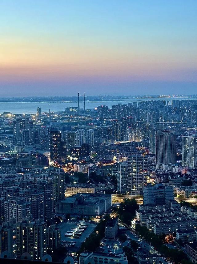 新晋打卡地+1！青岛惊现“天空之城”！