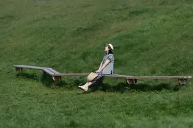 人生下半场：一半看清，一半看轻图片