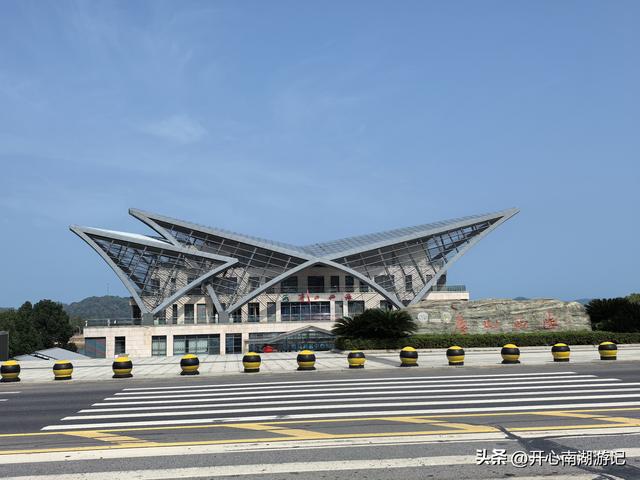 2025年秋老姐俩江西行，走“最美公路”，访汉代海昏侯遗址博物馆