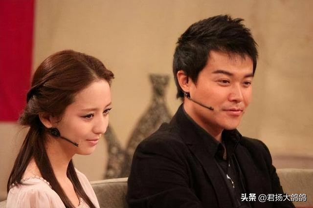 离婚4年，42岁佟丽娅高调官宣喜讯，陈思诚终为自己的错误买了单