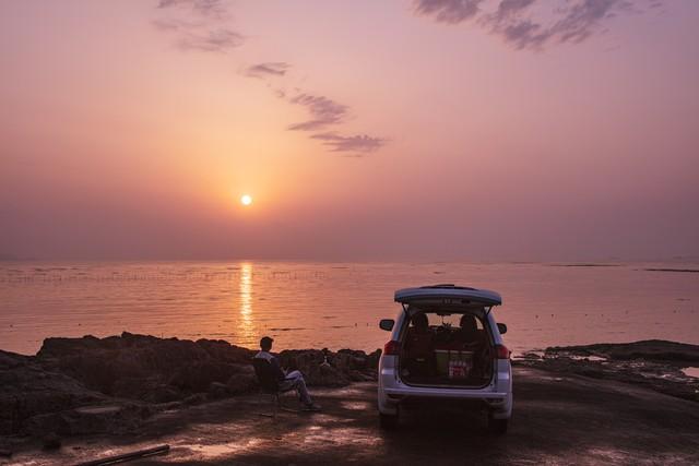 退休自驾如何选目的地？盯紧5个维度，避开2个坑，养老金花得值！