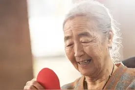 爷爷给孙子红包多少才合适？图片