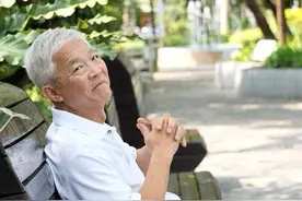 2025年，工龄30、35、40年退休，养老金是不是5年一个档次？图片