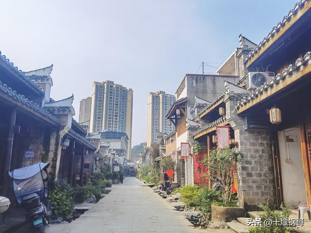 从百年老北街到七夕天街，郧西文旅打造鄂西北网红打卡第一城