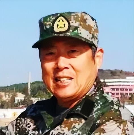 白河有座纱帽山