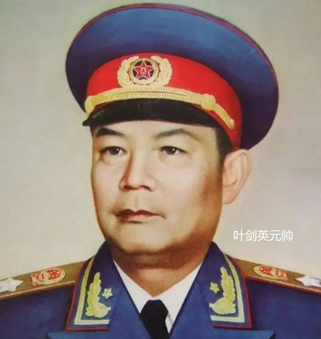 1951年，112岁虚云和尚在云门寺被打断肋骨，五窍流血，惊动北京