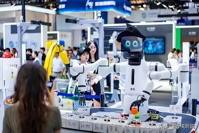 苹果代工转移出中国？近10万工人丢掉饭碗，央媒早有预警也无用