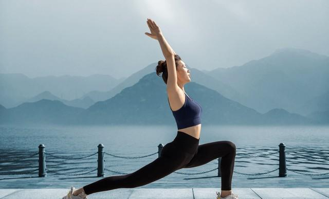 天呐！瑜伽裤测评竟换来这般惊险遭遇！