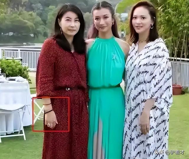 霍震霆没想到，被寄厚望的儿媳郭晶晶	，竟会遭遇这么大的“教训	”