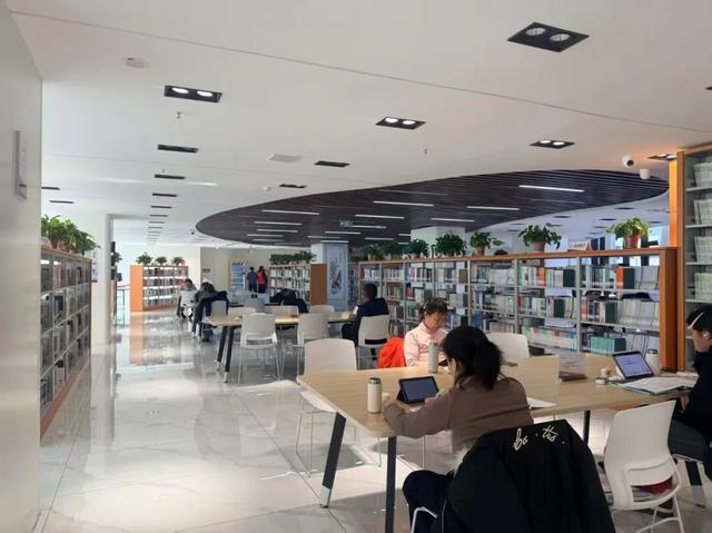 滑雪、看展、品美食……长治这个冬天“燃”起来了