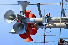 杭州取消原定在9月18日试鸣的防空警报，引起市民强烈关注和讨论图片