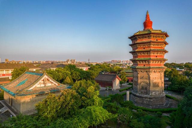 洛阳没想到	，开封没想到，如今的中国安阳，已成为全国焦点