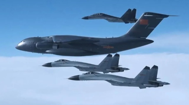 31架军机巡台，明确统一后红利！台民高呼统一，美国准备“弃台	”