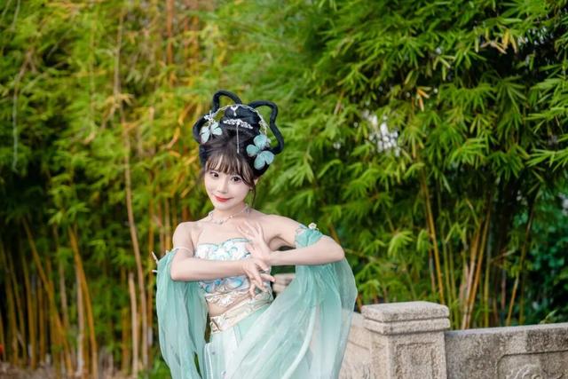 汉服相约·相见明月山！B站博主齐聚明月山采风，国风与山水碰撞惊艳时刻！