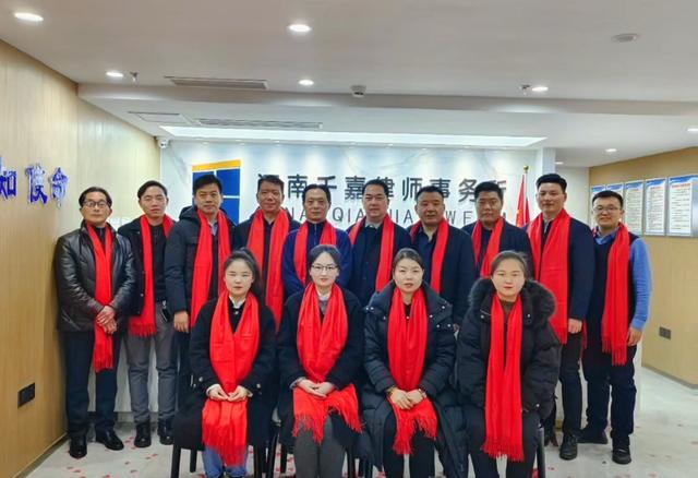 突发讣告！他于11月16日去世，年仅30岁，家里突发心梗积劳成疾