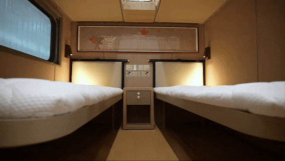 武汉首发！火车变“移动酒店”！每间房都能洗澡，首发上座率95%