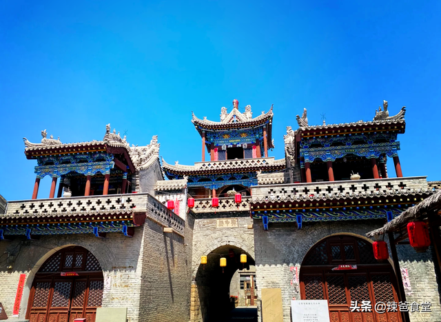 中国神秘城市揭秘！陕西“神木”，打卡绝美的风光与诱人的美食！