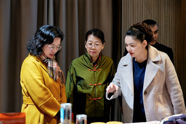 阿克苏武汉签约7项合作 共拓丝路文旅新赛道