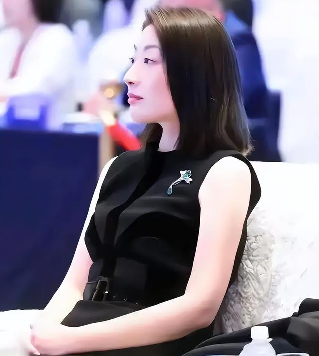 娃哈哈遗产风波没完，宗馥莉再传3大重磅消息，孟晚舟真没说错