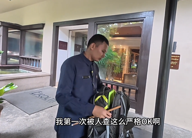 博主体验菲律宾生活，富人一餐500，穷人吃二手炸鸡，3平方睡10人