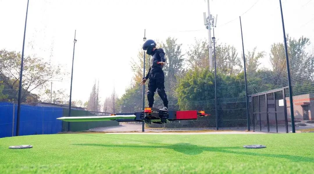 破次元了!郫都90后团队以科技铸剑,演绎“万剑归宗”传奇插图9 破次元了!郫都90后团队以科技铸剑,演绎“万剑归宗”传奇插图9