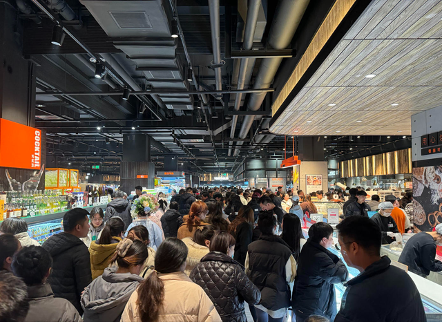 第一次去胖东来，发现跟网上说的不一样，恨不得马上结账走人