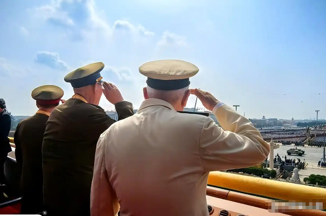 一路走好！102岁老兵彭长竹看完阅兵后，当晚安详离世，令人敬佩