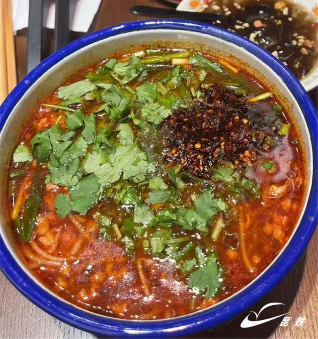 走!周末坐动车克建水“翻豆腐”