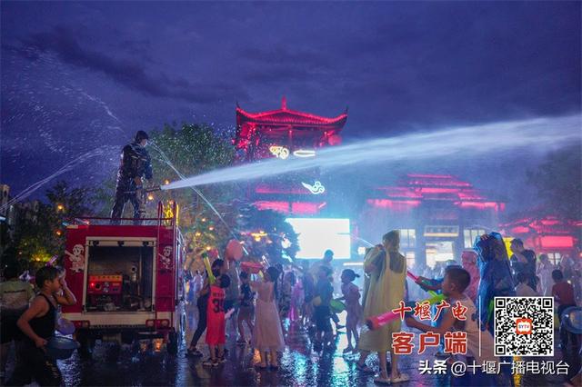 泼水狂欢，清凉一夏！房县第三届避暑纳凉节即将盛大启幕！