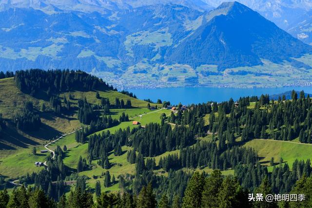 欧游杂记（5）‖ 齿轮火车几上几下瑞吉山，缆车凌空飞跃韦吉斯