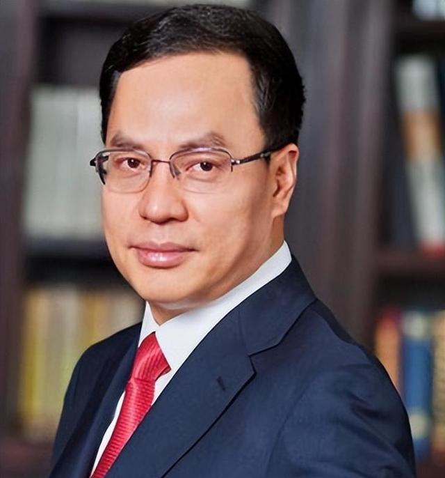 国家出手6位首富被抓！罪名全曝光，坑惨老百姓，真是太招人恨了