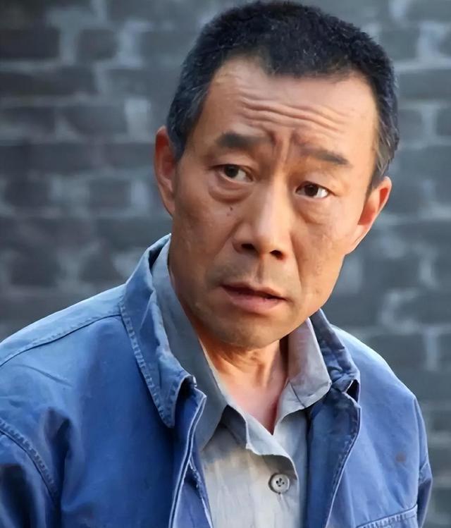 演员张艺洋被执行死刑！中国娱乐圈首例，倪大红、李雪健被牵连