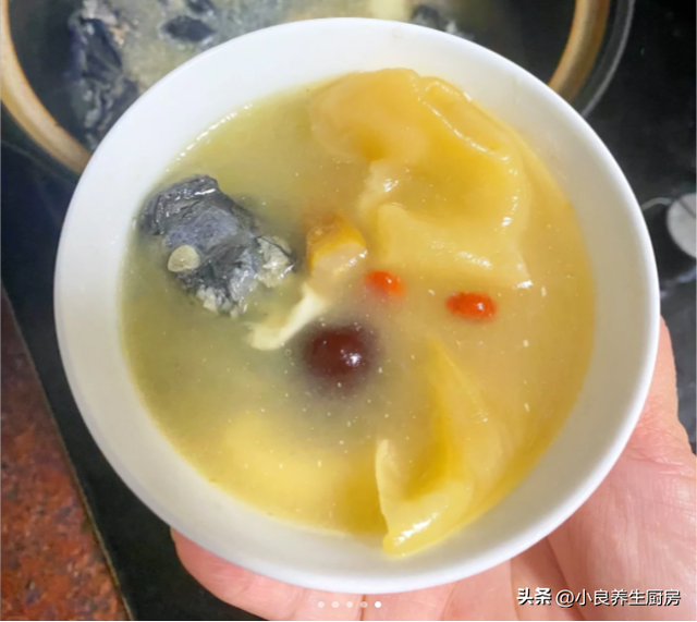 北党参煲花胶 花胶党参北芪鸡汤功效