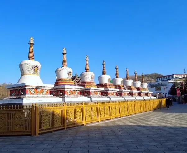 西宁塔尔寺一日游门票价格，旅游攻略，交通路线