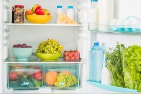 长期放在冰箱里的食物，还能吃吗？图片