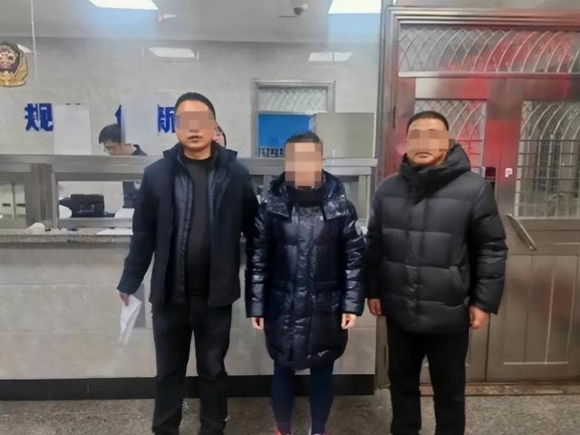 闫学晶事件愈演愈烈！一人已被行拘，令人担心的事情还是发生了