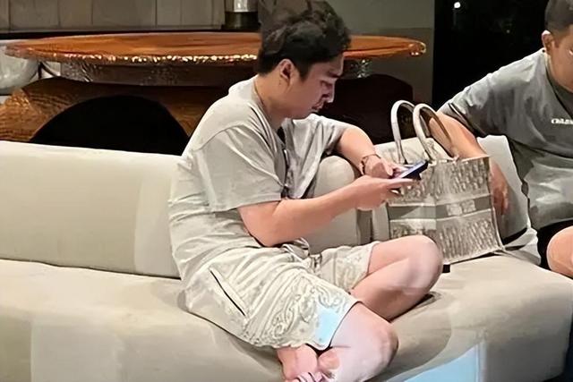 陪睡陪玩只是冰山一角！万达蒸发800亿后，王思聪再次传出大丑闻