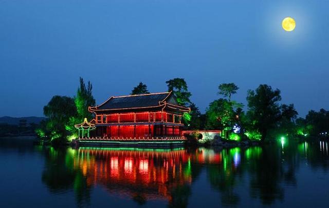 河北两大城市对比：承德VS张家口，到底谁才是冀北中心城市？