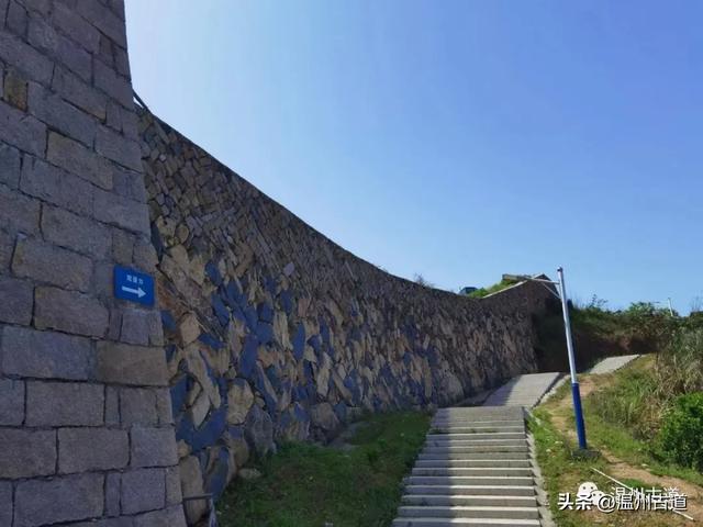 周末休闲好去处！探寻汉朝古寨千年古村，登悬空观景台一览绝美