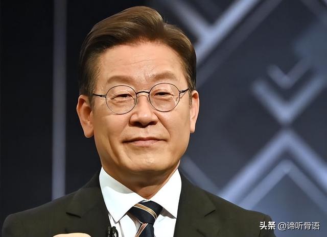 猝不及防！李在明赠华两大厚礼，恰似两颗子弹直冲高市早苗要害