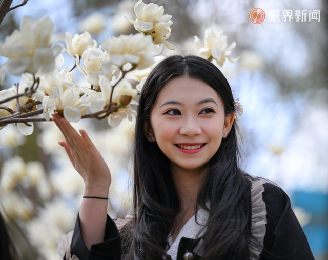 被乌鲁木齐的春天治愈了，花开满城→