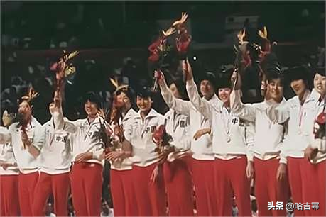 郎平做梦也没想到，曾获五连冠女排队长杨锡兰，如今在瑞士当保安